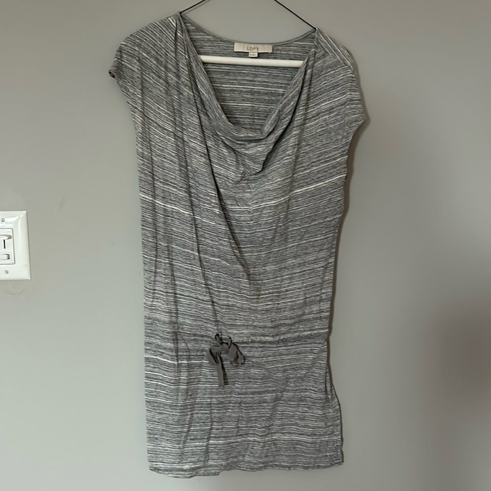 Greg white striped loft top tie waist size extra small